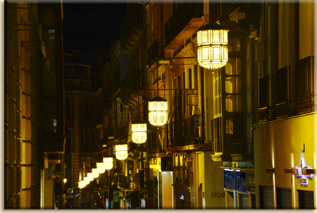 noche iluminada en el Zacatin